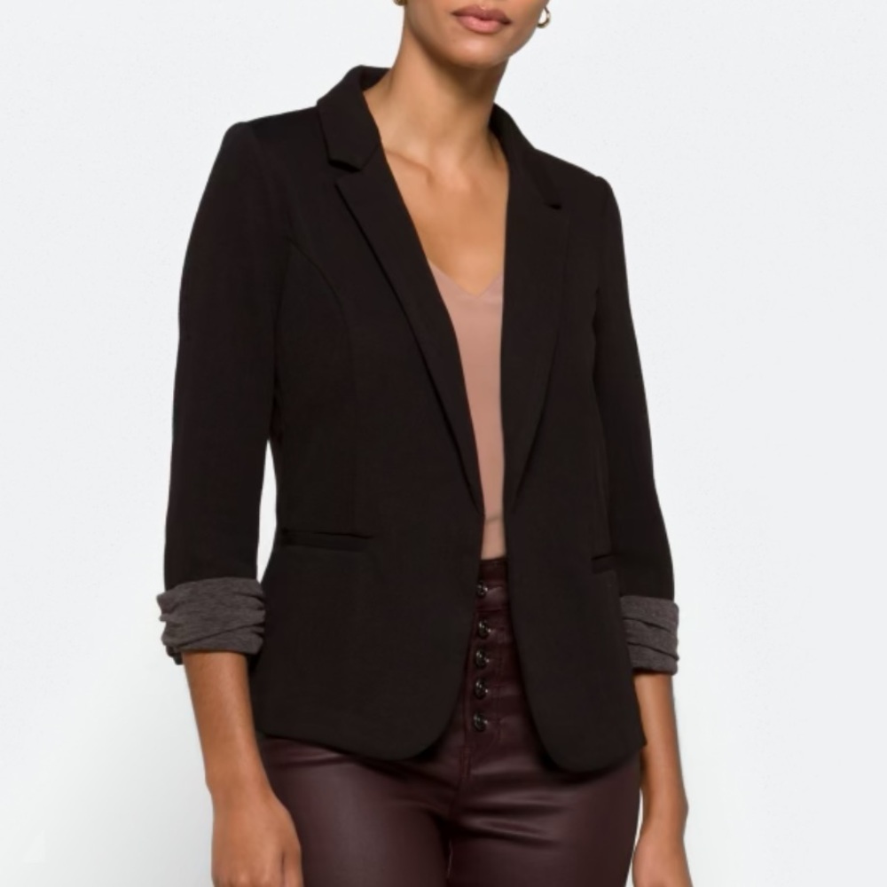 Skies Are Blue Asa Knit Blazer